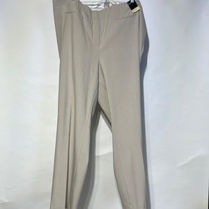 Lane Bryant cream colored straight leg trousers. Size 22. NWT.